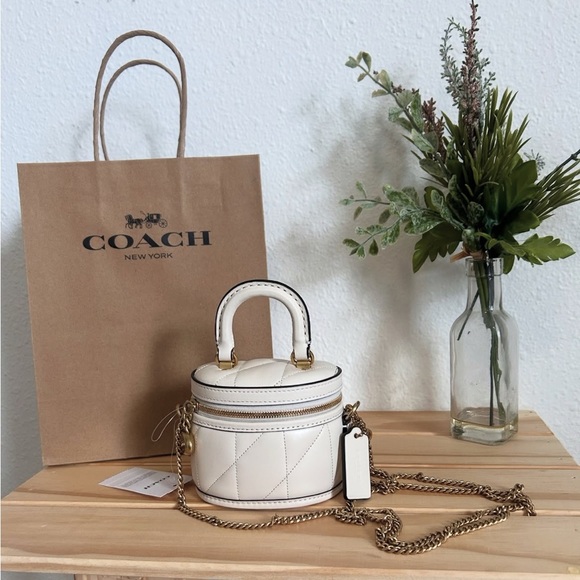 Coach Handbags - NWT💕Coach Trail Mini Nappa Crossbody Bag 12 With Pillow Quilting in Chalk CU144